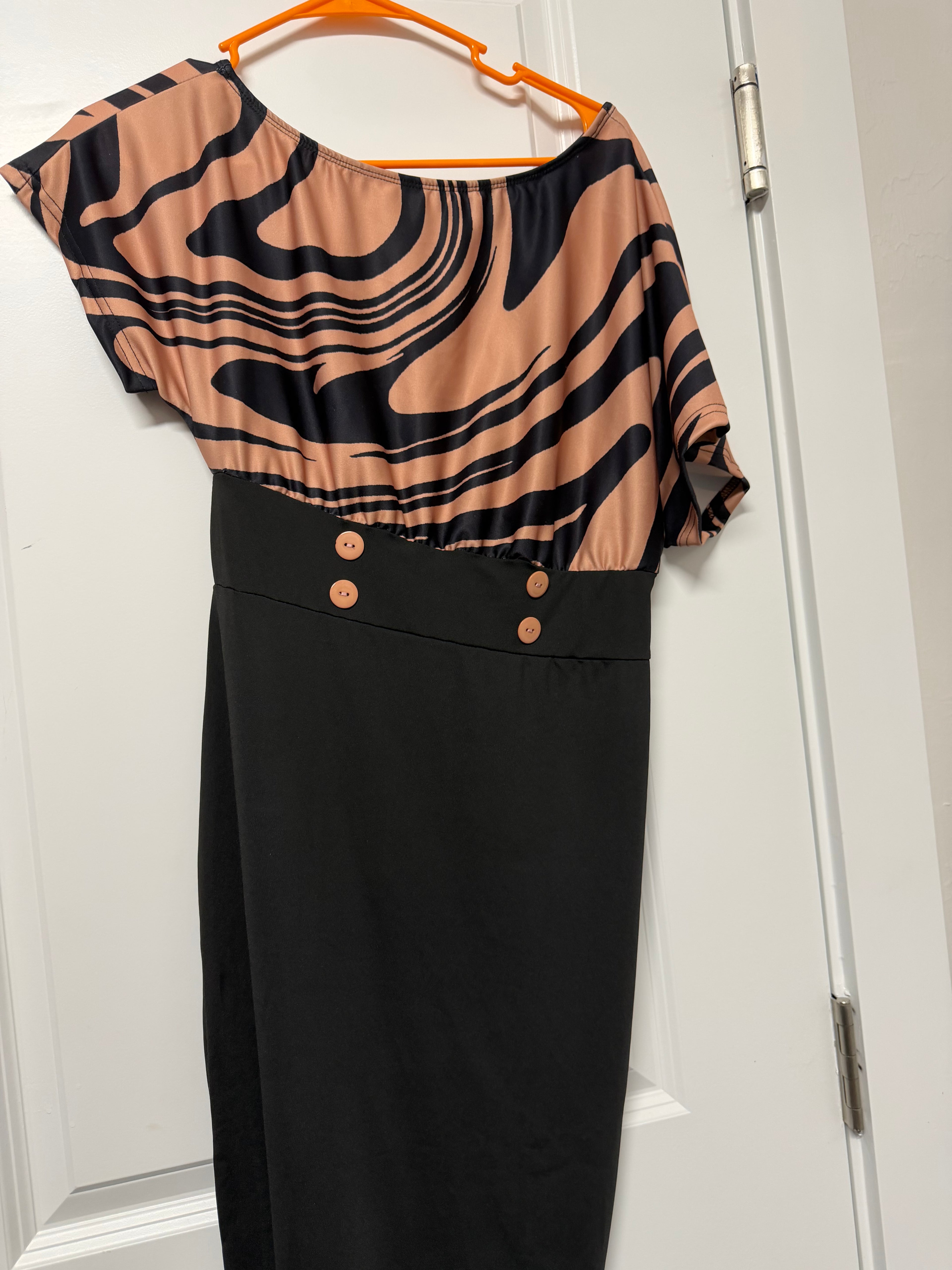 Elegant dress for all occasion