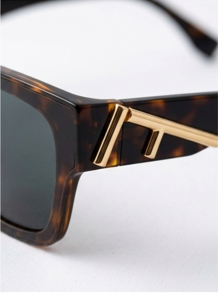 Brown/golden Glasses