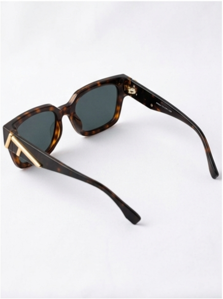 Brown/golden Glasses