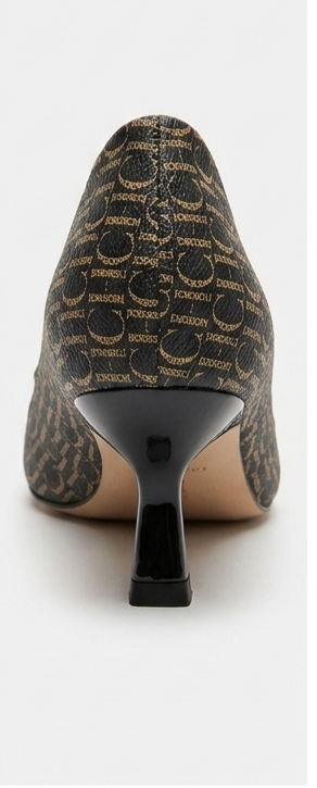 Women's shoes