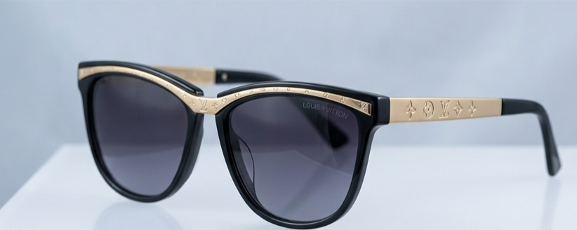L&V Glasses