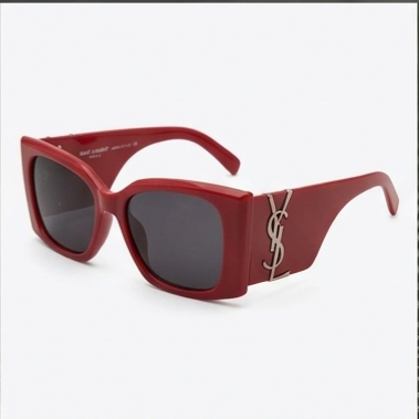 Luxurious Red glasses