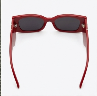 Luxurious Red glasses