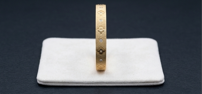 Gold Stainless steel bracelet