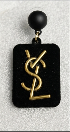 Black/golden luxurious Earrings