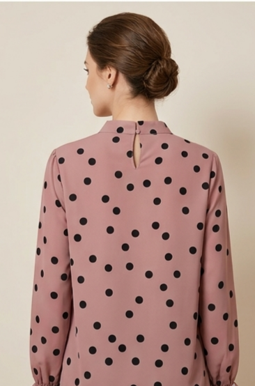 Elegant women's blouse
