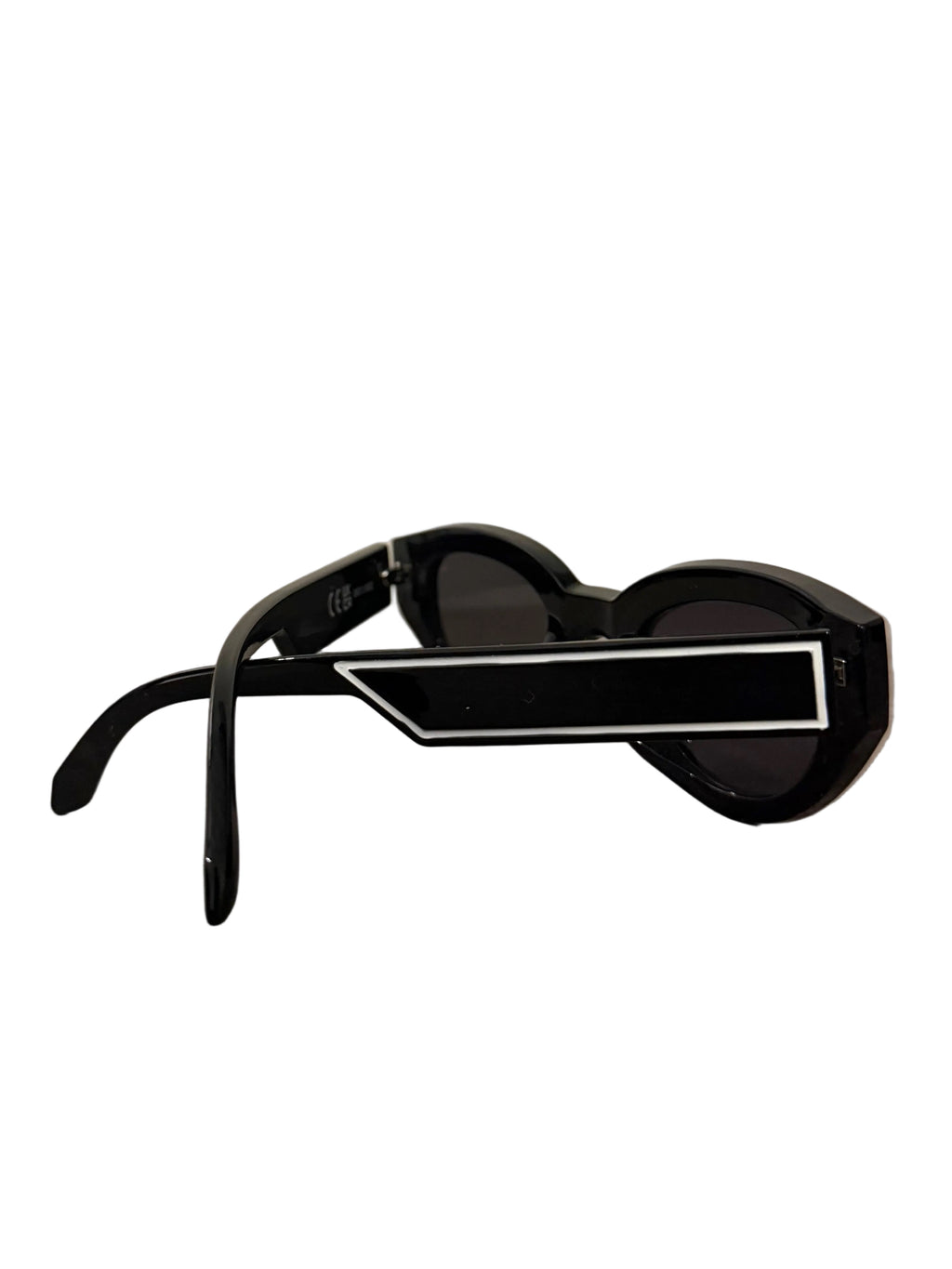 BLACK LUXURY GLASSES ￼