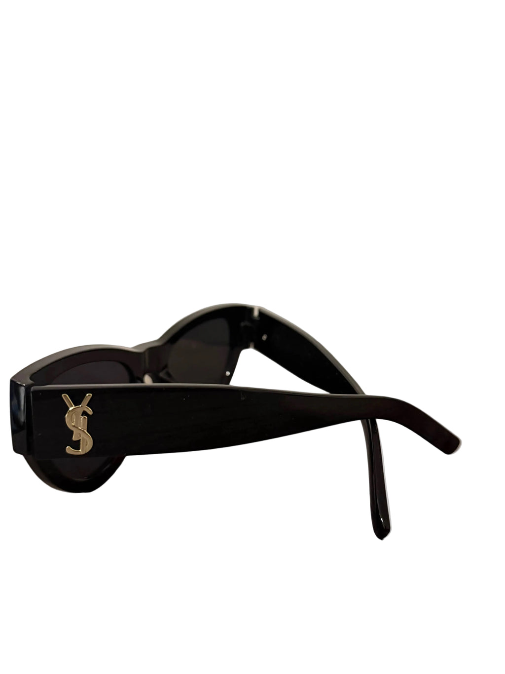 Luxury black fashionable glasses